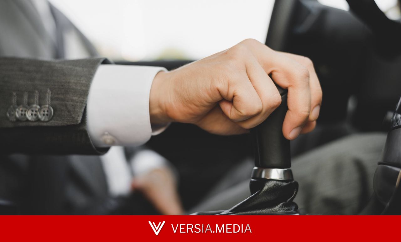 Dirige carro automático? Veja se você comete estes erros que quebram o câmbio