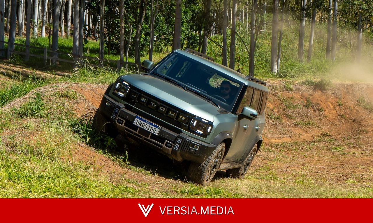 Jetour T2 4×4 tem quatro motores e (agora) faz valer o estilo jipão off-road, mas esconde potência real