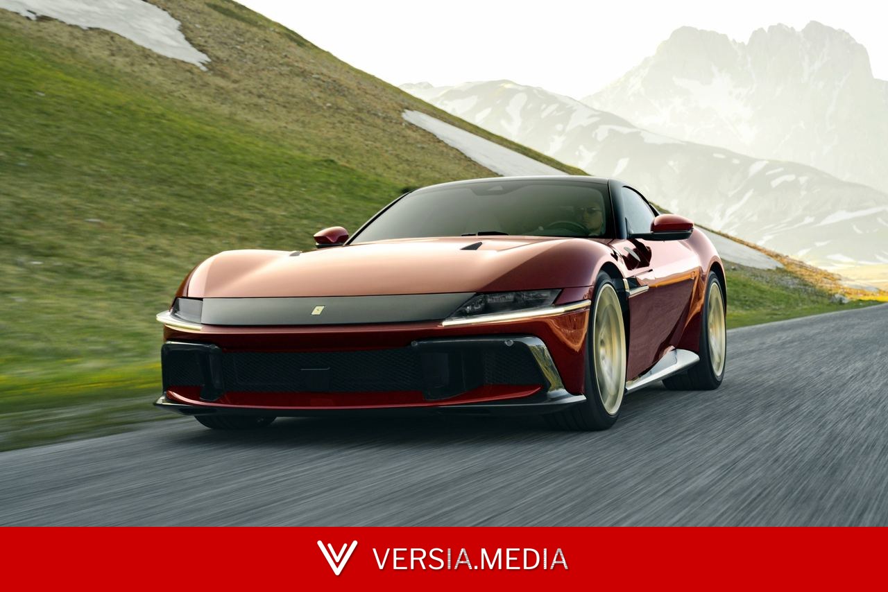 Ferrari 12Cilindri Manuale simula câmbio manual com pedal de embreagem e trancos