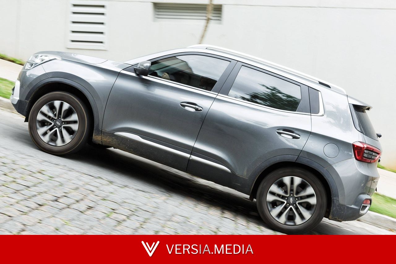 O velho hábito de desligar o ar-condicionado do carro na ladeira ainda faz sentido?